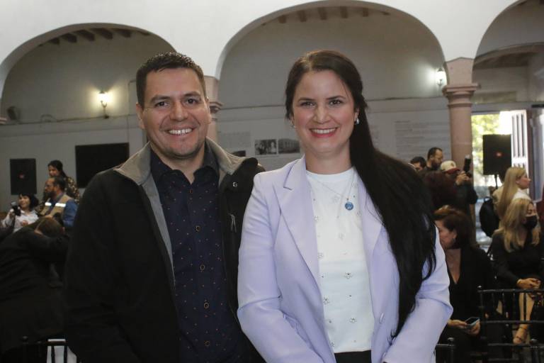 Rinde protesta el nuevo consejo directivo de AMMJE Culiacán 2025-2026