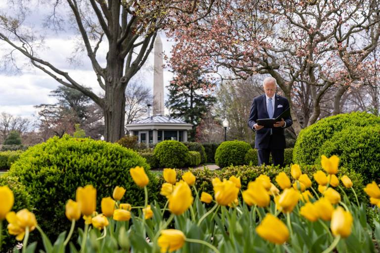 Biden pide un juicio para Putin por crímenes de guerra; ‘este tipo es brutal’, dice
