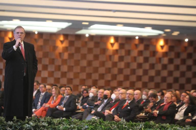 Celebran la 34 Reunión de Embajadores y Cónsules de México