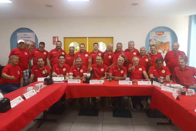 Presenta Planilla Roja plan de trabajo para elección del Muralla