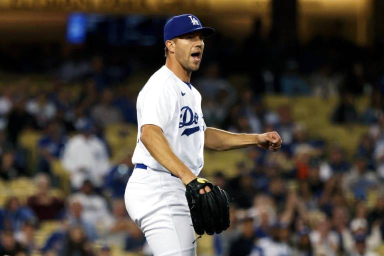 Tyler Anderson pacta por tres años con los Angelinos