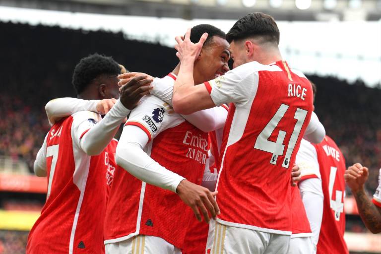 Arsenal se repone con goleada al Crystal Palace