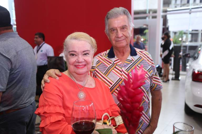 Inauguran en Mazatlán agencia automotriz MG