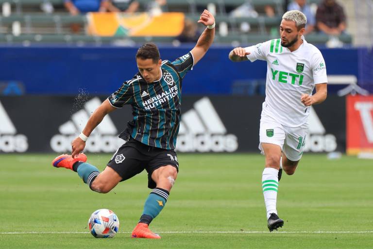 Lleget y ‘Chicharito’ marcan los goles del triunfo del Galaxy