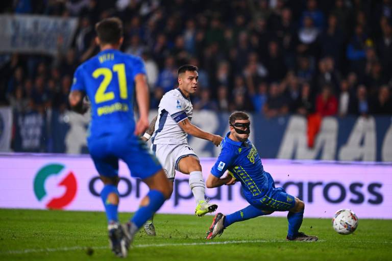 Inter de Milán vence al Empoli y sigue a la caza del Napoli