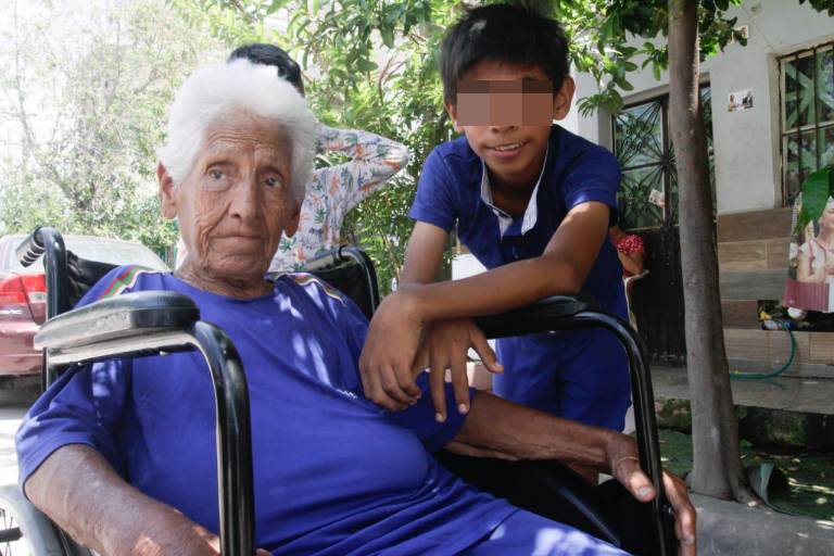 No hay festejo para Rita; hay soledad y larga lista de necesidades