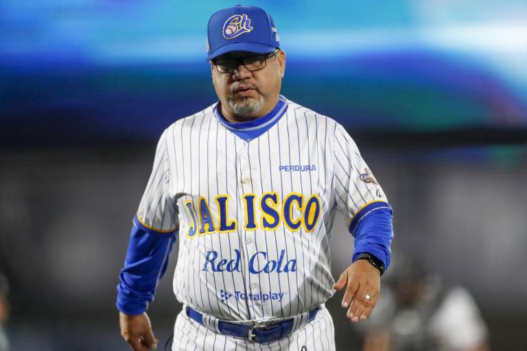 Charros de Jalisco despide al mánager Roberto Vizcarra