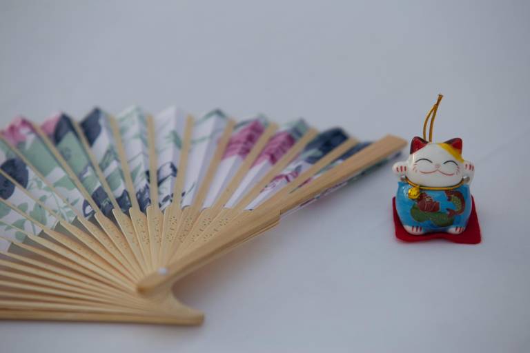 Esperanza Kazuga festeja la Condecoración de Otoño 2020 que le realiza Japón