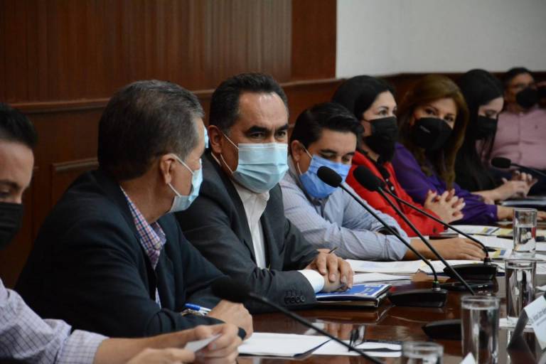 UAS niega enfrentamiento del Rector con Diputado Luque Rojas