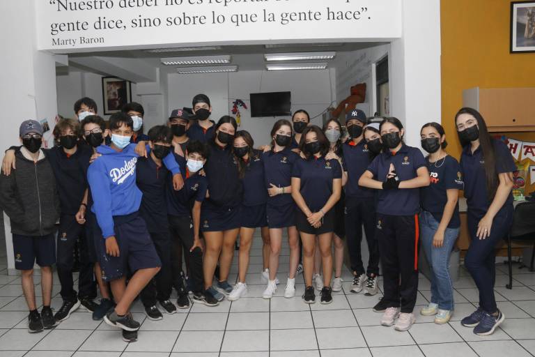 Alumnos del Vía Reggio conocen el periódico Noroeste