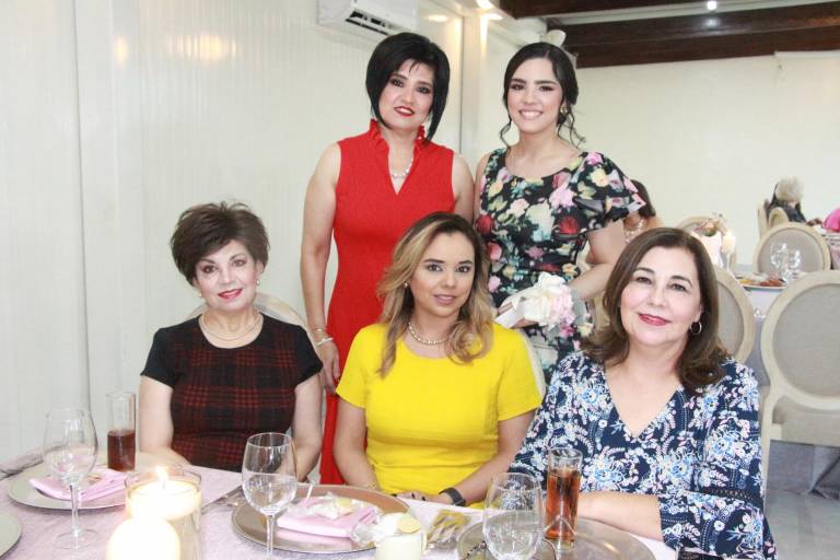 Hoy, Carmen María dará el sí