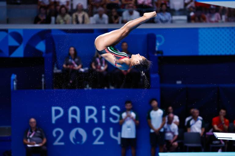 Alejandra Estudillo clasifica a la final de trampolín 3m; Aranza Vázquez queda fuera tras clavado de cero