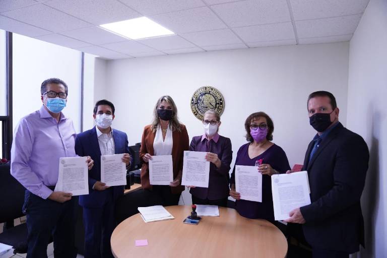 Presentan iniciativa para creación de la Secretaría de las Mujeres en Sinaloa