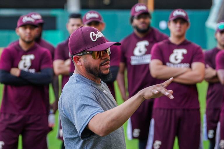 Tomateros da las gracias a su mánager Alfredo Amézaga