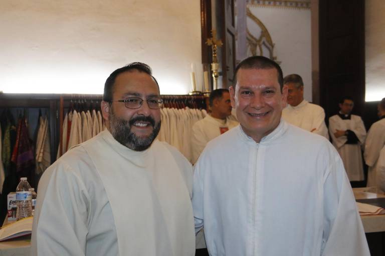 Celebran Sacerdotes de la Diócesis de Culiacán la Misa Crismal