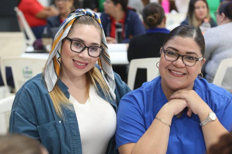 Profesores de la SEPyC participan en taller de sensibilidad