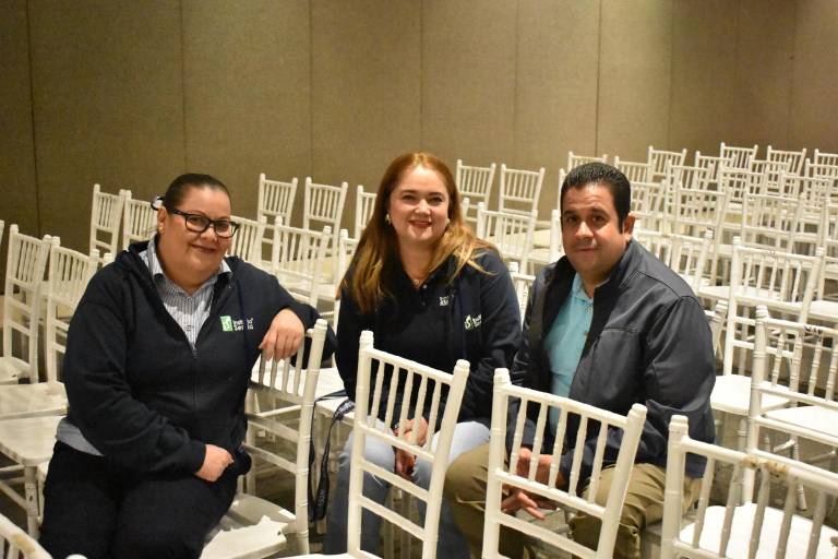 Participan padres de familia y maestros en su tradicional Magna Conferencia