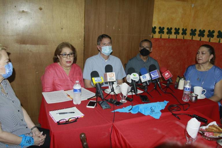 Vía Familia A.C. pide que cese el activismo judicial a favor del matrimonio igualitario