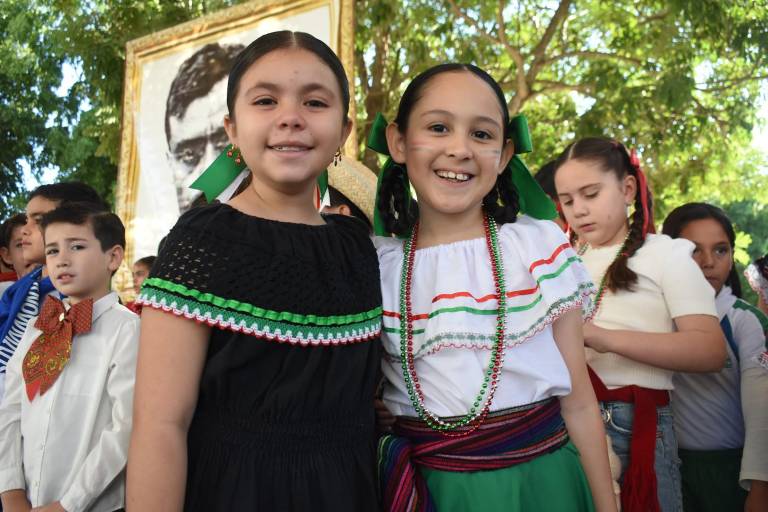 Celebran alumnos del Senda la Revolución Mexicana