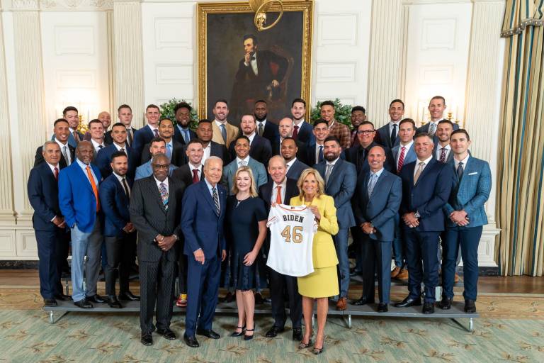 Astros fueron recibidos en la Casa Blanca por el presidente Joe Biden