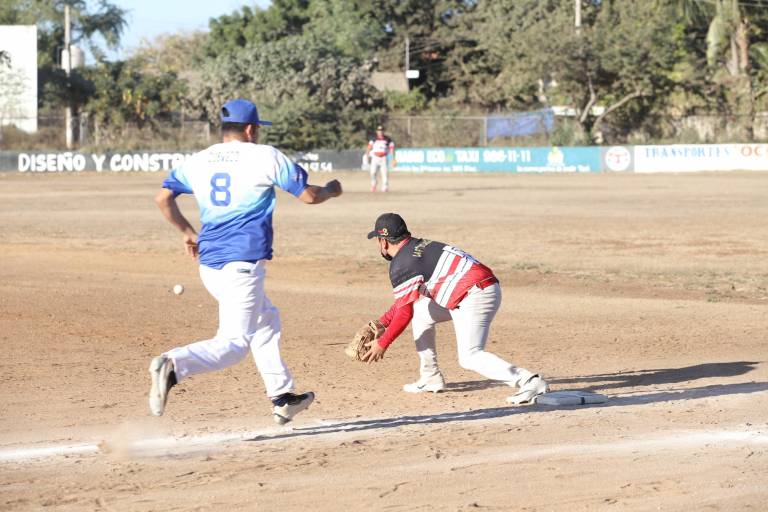 Los Plebes del Rancho logran su lugar en la gran final de la Liga de Beisbol Eco Taxis Verdes