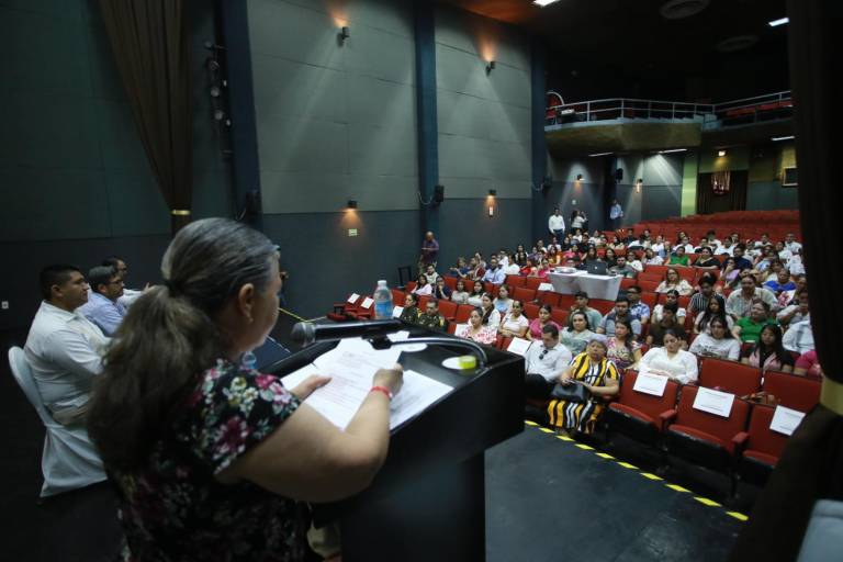 Aumentan las cifras de personas adictas a drogas y con trastornos mentales: Torres Reyes