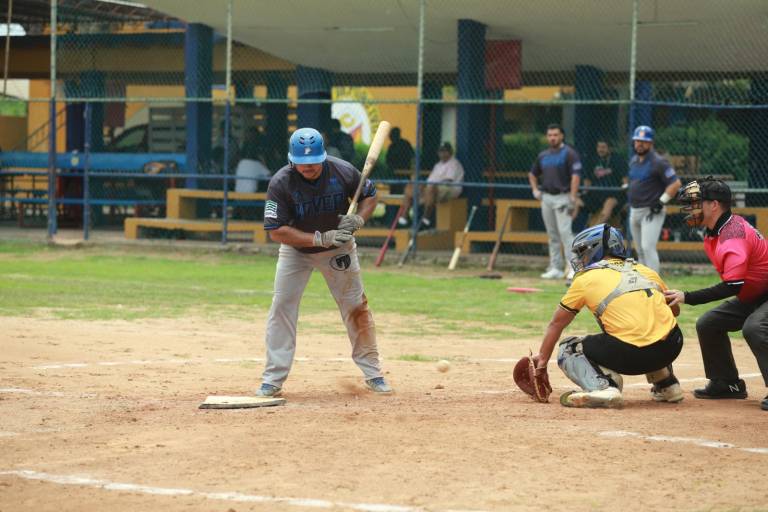No afloja el paso SUTERM en beisbol del Muralla