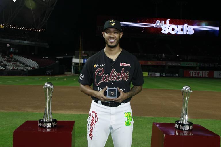 Tomateros de Culiacán reciben sus anillos de campeones de la Liga Mexicana del Pacífico