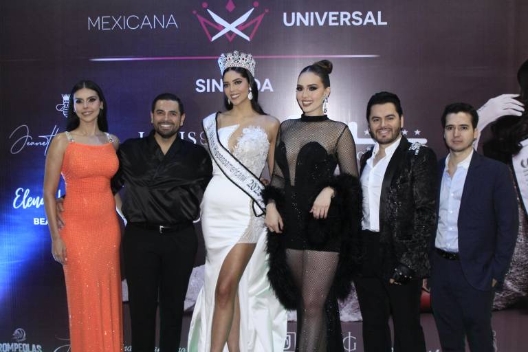 Dan sinaloenses la bienvenida a su nueva soberana Libia Gavica Farriols