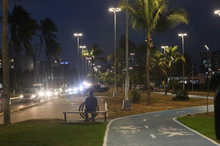 Por ‘patente’, Gobierno de Mazatlán justifica adjudicación directa en compra de luminarias, cuestiona Observatorio Ciudadano