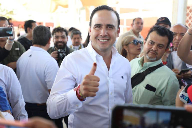 En Coahuila, conteo rápido da victoria a Manolo Jiménez, candidato de PRI, PAN y PRD