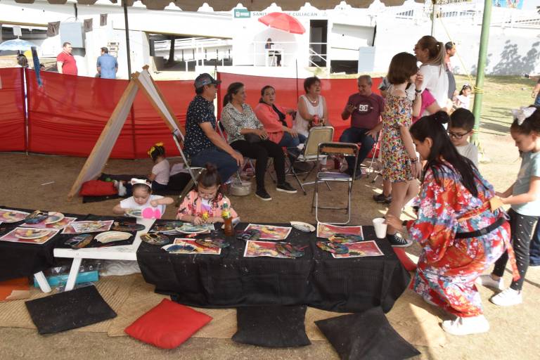 Disfrutan niños y niñas de las tradiciones y cultura japonesa