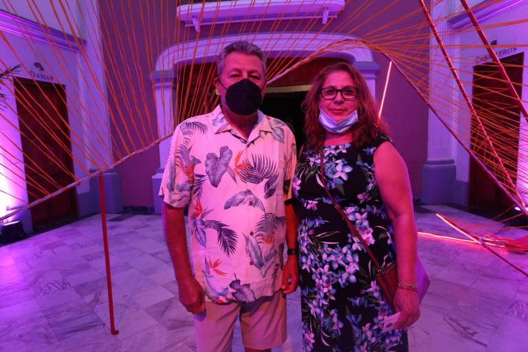 Disfrutan mazatlecos del sabor cubano