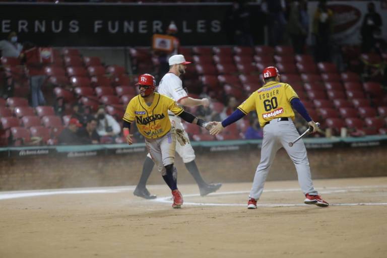 Mayos despliega contundente ofensiva ante Venados de Mazatlán e iguala la serie en el Teodoro Mariscal