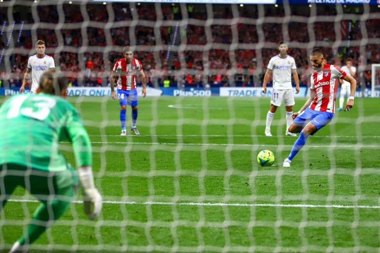 Atlético de Madrid se lleva el derbi y acaricia puestos de Champions