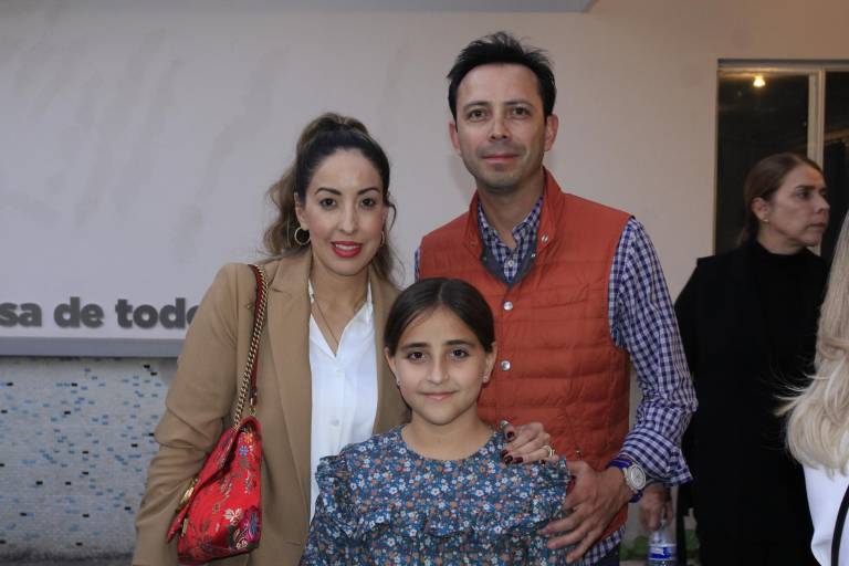 Música, tientos, zapateado y olé, por Chepina Guerra