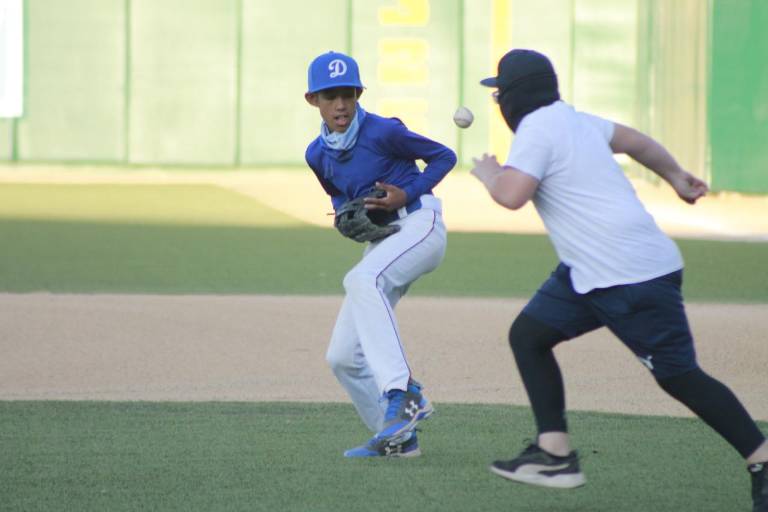 Algodoneros realiza juego entre hijos de socios del club
