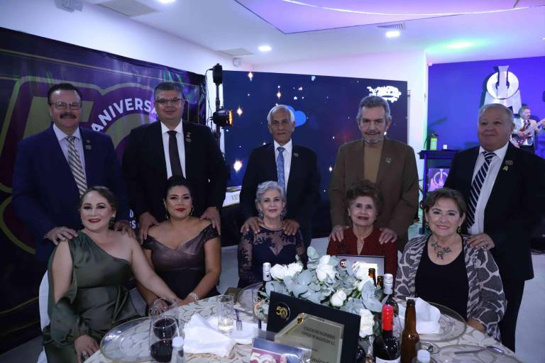 Celebran ingenieros civiles su reunión anual