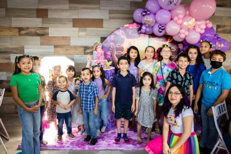 Con el tema de la película ‘Encanto’ festeja Dhamar su cumpleaños