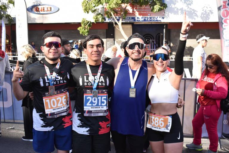 ‘Corren por Amor’ en Maratón Internacional de Culiacán