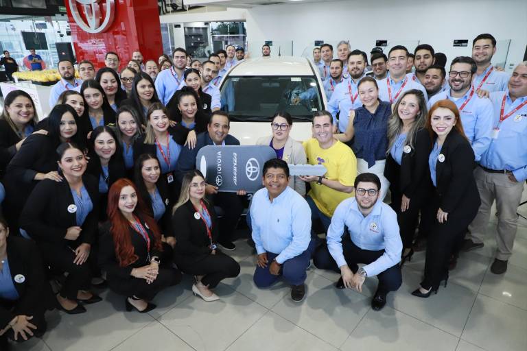 Donan al CRIT Sinaloa una unidad para traslados