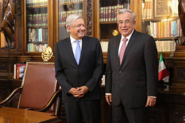 AMLO promete a Rocha Moya apoyo en su administración para obras como las presas Picachos y Santa María