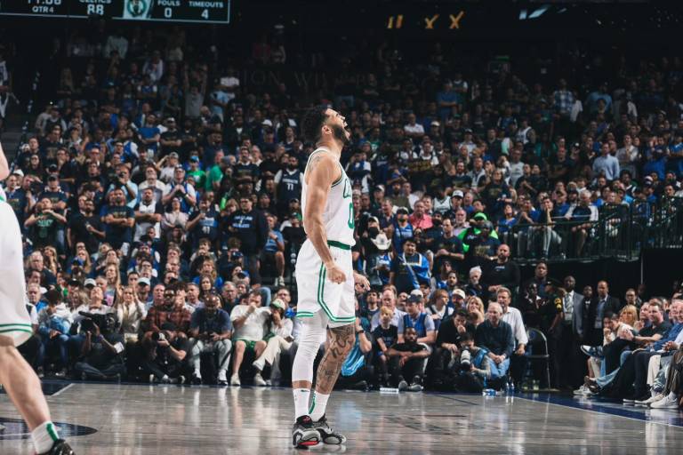 Celtics sale este viernes por su título 18 de la NBA