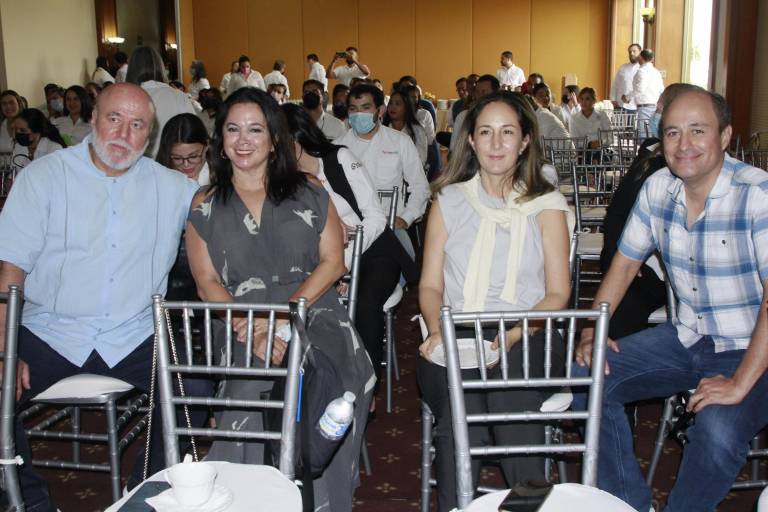 Celebra Impulsa su 32 aniversario