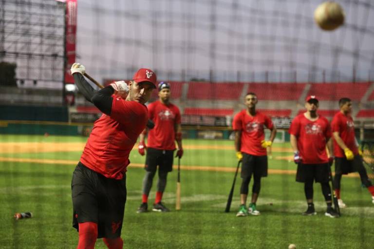 Alonso Gaitán y nuevos talentos se suman al entrenamiento de Venados de Mazatlán