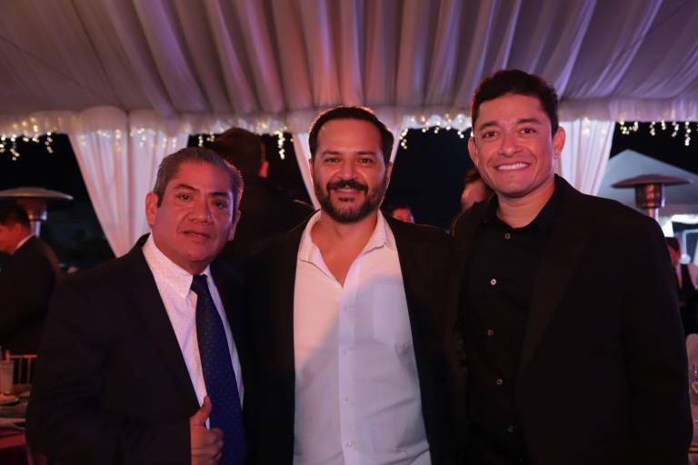 La familia del Encanto Desarrollos cierra el año con una gran posada