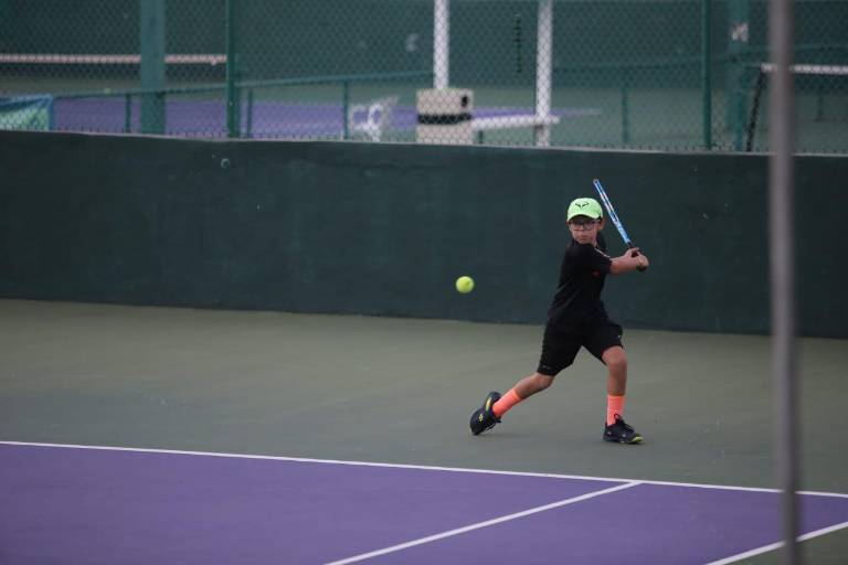 Debutan damas con garra en el Tenis Amstel Ultra