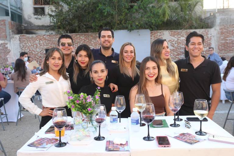 Colocan primera piedra de San Lorenzo Garden &amp; Condos