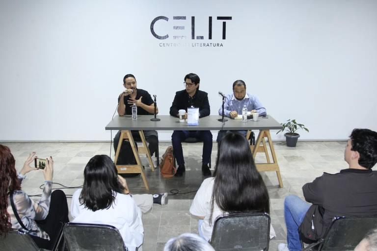 Comparte Hernán Arturo Ruiz sus vivencias en la historia de ‘Santiago’