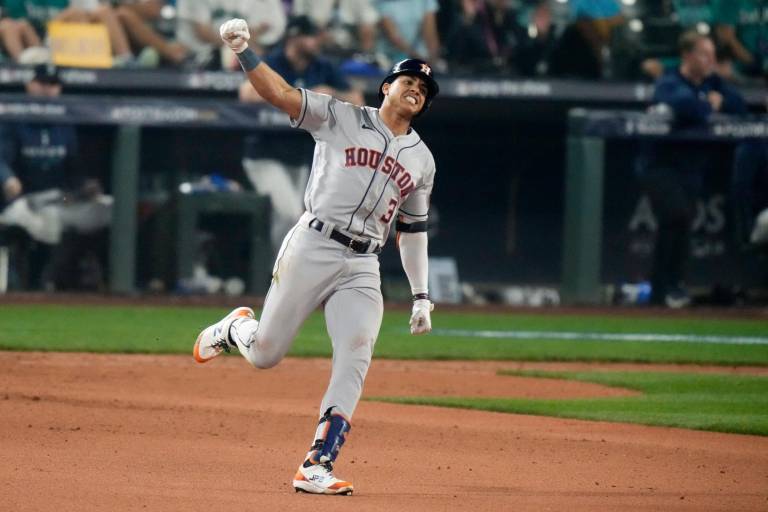 Los Astros ganan batalla épica de 18 innings a Marineros y avanzan a la Serie de Campeonato